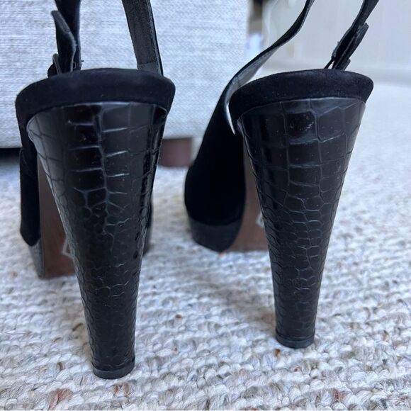 Stuart Weitzman Suede Leather Slingback Sandals - Picture 10 of 11